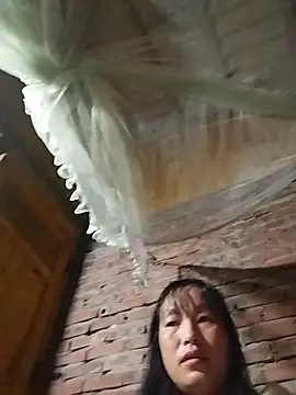 Snapshot of miss-su chatting on 11-05-25, 06:19 miss-su online show from 11-05-25, 06:19