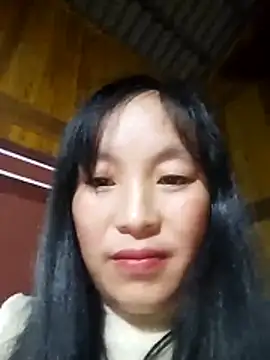 Snapshot of miss-su chatting on 11-27-25, 11:01 miss-su online show from 11-27-25, 11:01