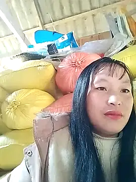 Snapshot of miss-su chatting on 12-02-25, 02:17 miss-su online show from 12-02-25, 02:17