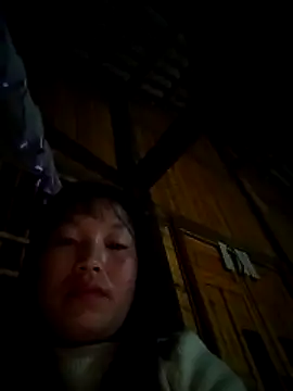 Snapshot of miss-su chatting on 12-13-25, 10:48 miss-su online show from 12-13-25, 10:48