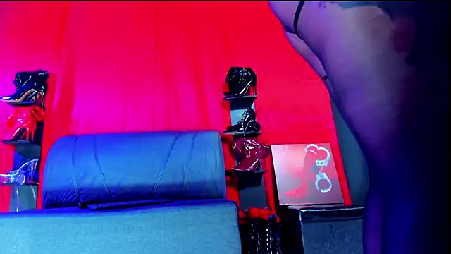 ArtemisaStone online show from 12-20-25, 07:21