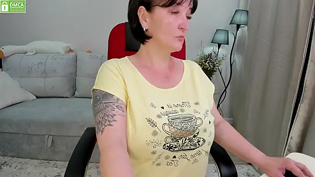 Sanata James online show from 07-06-26, 02:36