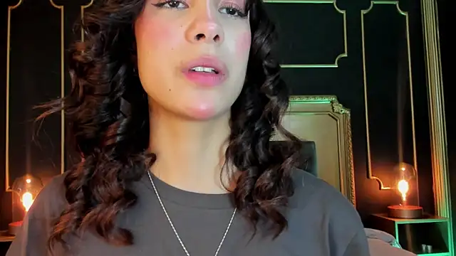 aitana johns online show from 12-04-25, 12:25