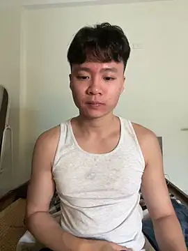 anhduc2k555 online show from 12-19-25, 02:02