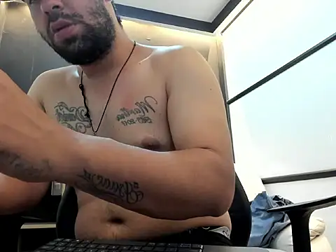 JhoanMontes online show from 10-08-25, 08:28