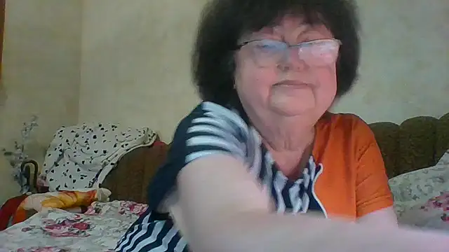 MilaSky5303 online show from 12-18-25, 12:00