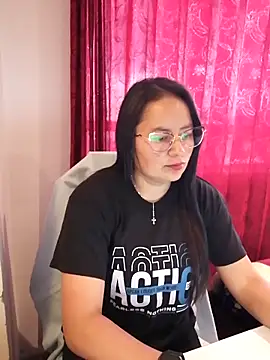 Daliz Leon online show from 11-21-25, 07:45