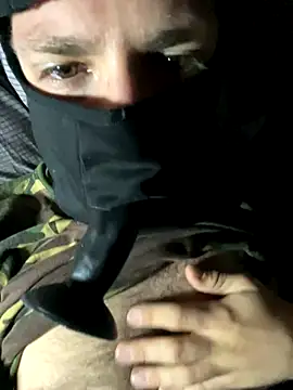 Snapshot of sexyarmy001 chatting on 09-17-25, 08:21 sexyarmy001 online show from 09-17-25, 08:21