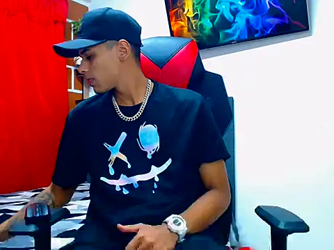 Snapshot of cristian_tayron1 chatting on 07-03-26, 05:47 cristian tayron1 online show from 07-03-26, 05:47