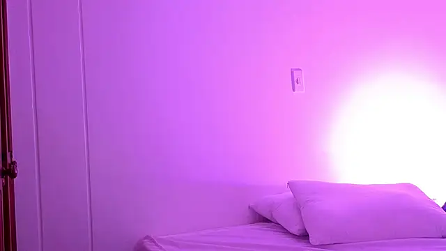 MoraInFire online show from 10-31-25, 12:55