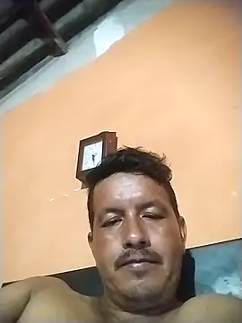 Snapshot of colombiano198720 chatting on 09-23-25, 12:13 colombiano198720 online show from 09-23-25, 12:13