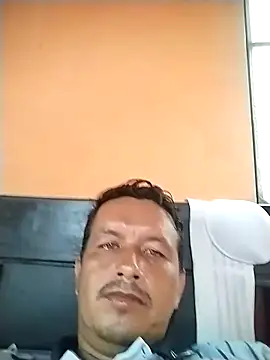 Snapshot of colombiano198720 chatting on 10-05-25, 12:03 colombiano198720 online show from 10-05-25, 12:03