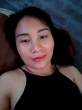 Snapshot of sun_122 chatting on 09-10-25, 02:11 sun 122 online show from 09-10-25, 02:11