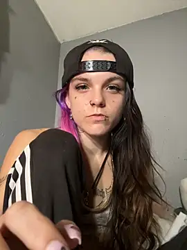 ittybittymeryssa online show from 11-08-25, 11:10