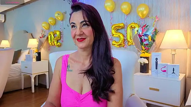 ScarleetJonson online show from 02-07-26, 06:55