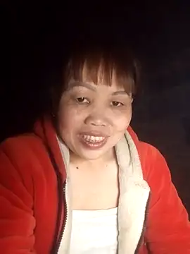 Snapshot of _YooY_ chatting on 12-02-25, 12:32 YooY online show from 12-02-25, 12:32