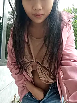 Ananine online show from 04-20-26, 11:39