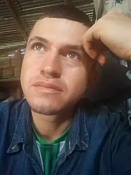 Loquendo2201 online show from 09-17-25, 01:13