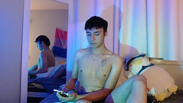 Noah Blaze online show from 09-24-25, 03:54