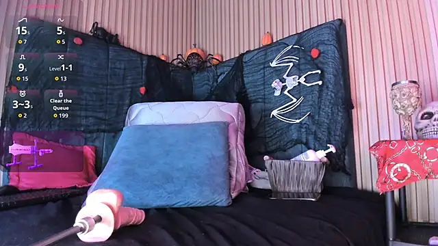 Snapshot of EvelynFoxx- chatting on 10-25-25, 12:07 EvelynFoxx- online show from 10-25-25, 12:07