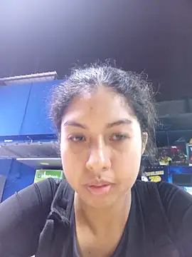 Snapshot of Syndel23 chatting on 05-14-26, 11:22 Syndel23 online show from 05-14-26, 11:22