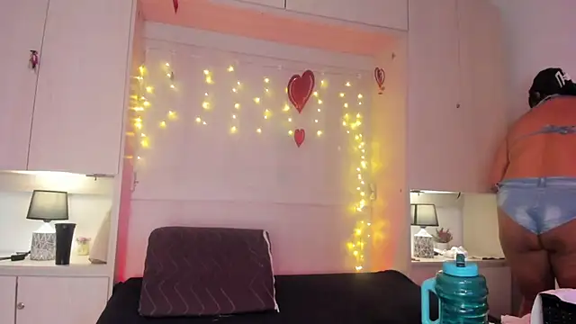 VickyRuiz  online show from 02-21-26, 01:01