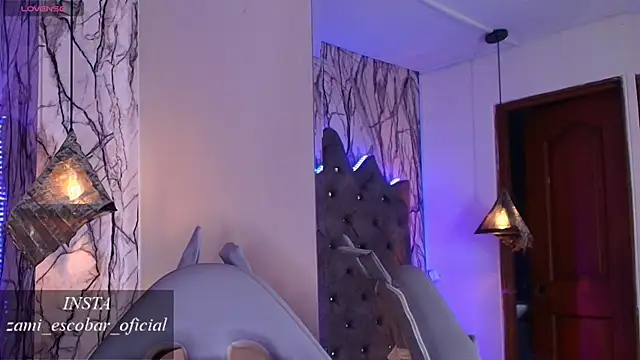 Zami Escobar of online show from 02-11-26, 04:12