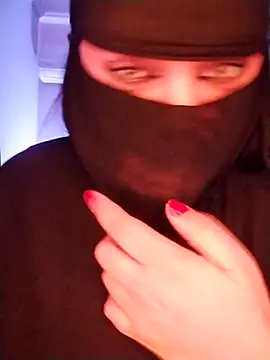 lilyan12 online show from 03-18-26, 12:14