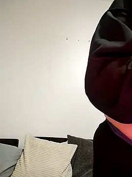 lilyan12 online show from 04-09-26, 01:27