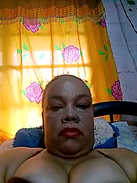 Snapshot of margaritamadura chatting on 10-27-25, 06:56 margaritamadura online show from 10-27-25, 06:56