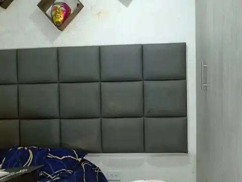 tatty-sex online show from 10-28-25, 07:05