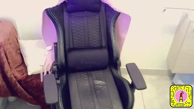 Morgane818181 online show from 12-13-25, 10:48