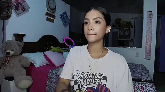 mia yireth online show from 09-20-25, 12:22