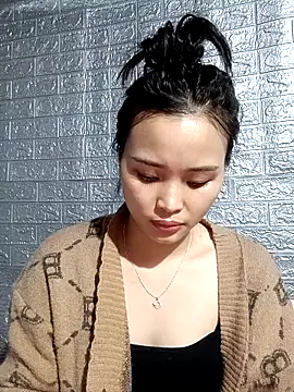 Lili lovely online show from 12-19-25, 02:13