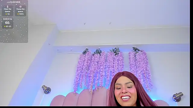 Snapshot of MissCandyliciouss chatting on 09-19-25, 01:34 MissCandyliciouss online show from 09-19-25, 01:34