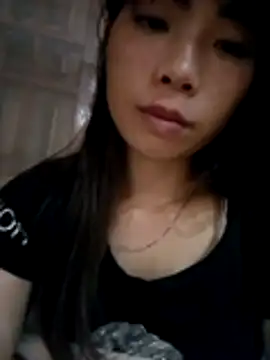 Snapshot of susi-love00 chatting on 10-16-25, 12:28 susi-love00 online show from 10-16-25, 12:28