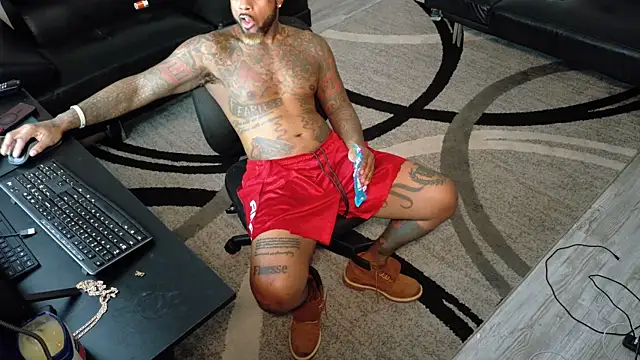 SLANGONDEMHOES online show from 09-23-25, 08:01