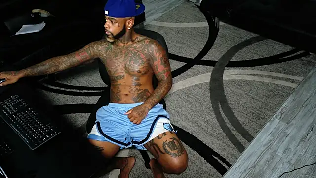 SLANGONDEMHOES online show from 10-03-25, 03:14