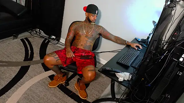 SLANGONDEMHOES online show from 11-11-25, 02:17