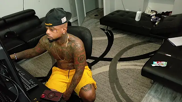 SLANGONDEMHOES online show from 04-01-26, 05:10