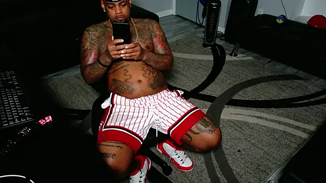 SLANGONDEMHOES online show from 06-01-26, 06:59
