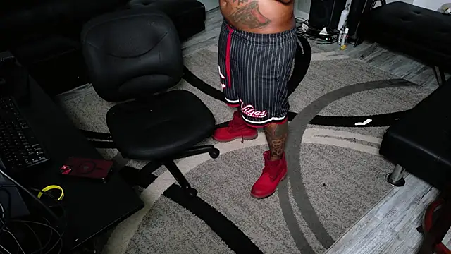 SLANGONDEMHOES online show from 07-24-26, 04:16