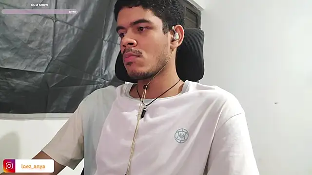 jonhsebastiann online show from 12-17-25, 04:29