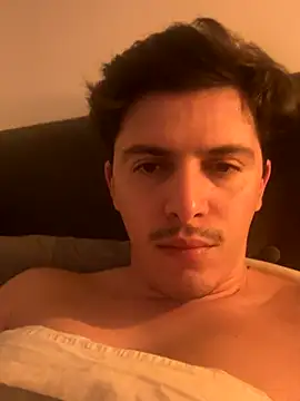 Snapshot of dock_75 chatting on 10-16-25, 11:50 dock 75 online show from 10-16-25, 11:50