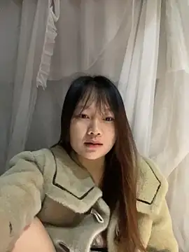 Hinne07 online show from 12-02-25, 01:55