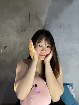 Hinne07 online show from 12-05-25, 02:31