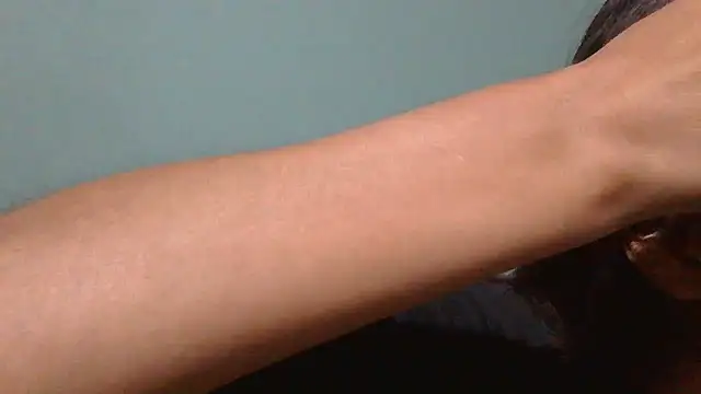 Snapshot of Pocahontas_tw chatting on 11-21-25, 07:34 Pocahontas tw online show from 11-21-25, 07:34