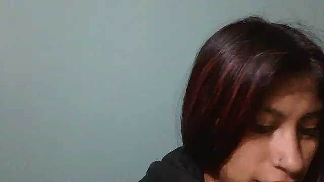 Snapshot of Pocahontas_tw chatting on 11-26-25, 06:31 Pocahontas tw online show from 11-26-25, 06:31