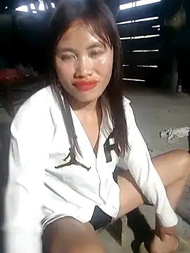 Snapshot of rubi_bae chatting on 05-04-26, 11:17 rubi bae online show from 05-04-26, 11:17