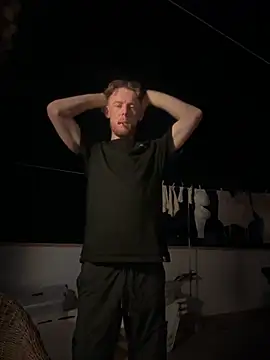 Snapshot of bailey_mcvicar chatting on 09-12-25, 10:10 bailey mcvicar online show from 09-12-25, 10:10